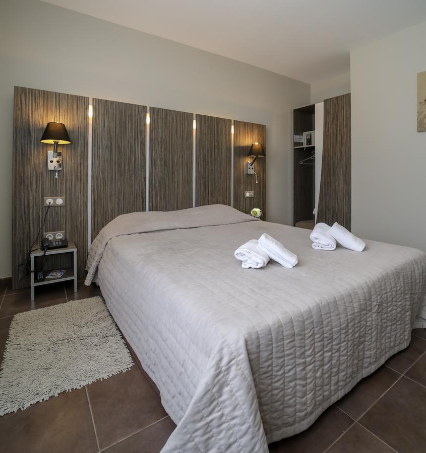 L'Escale Hotel Bonifacio  Buitenkant foto